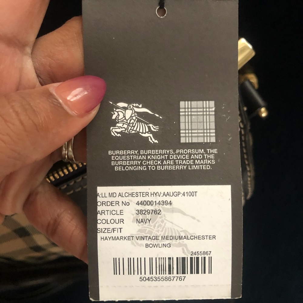 Rare Burberry crossbody bag - Picture 8 of 8